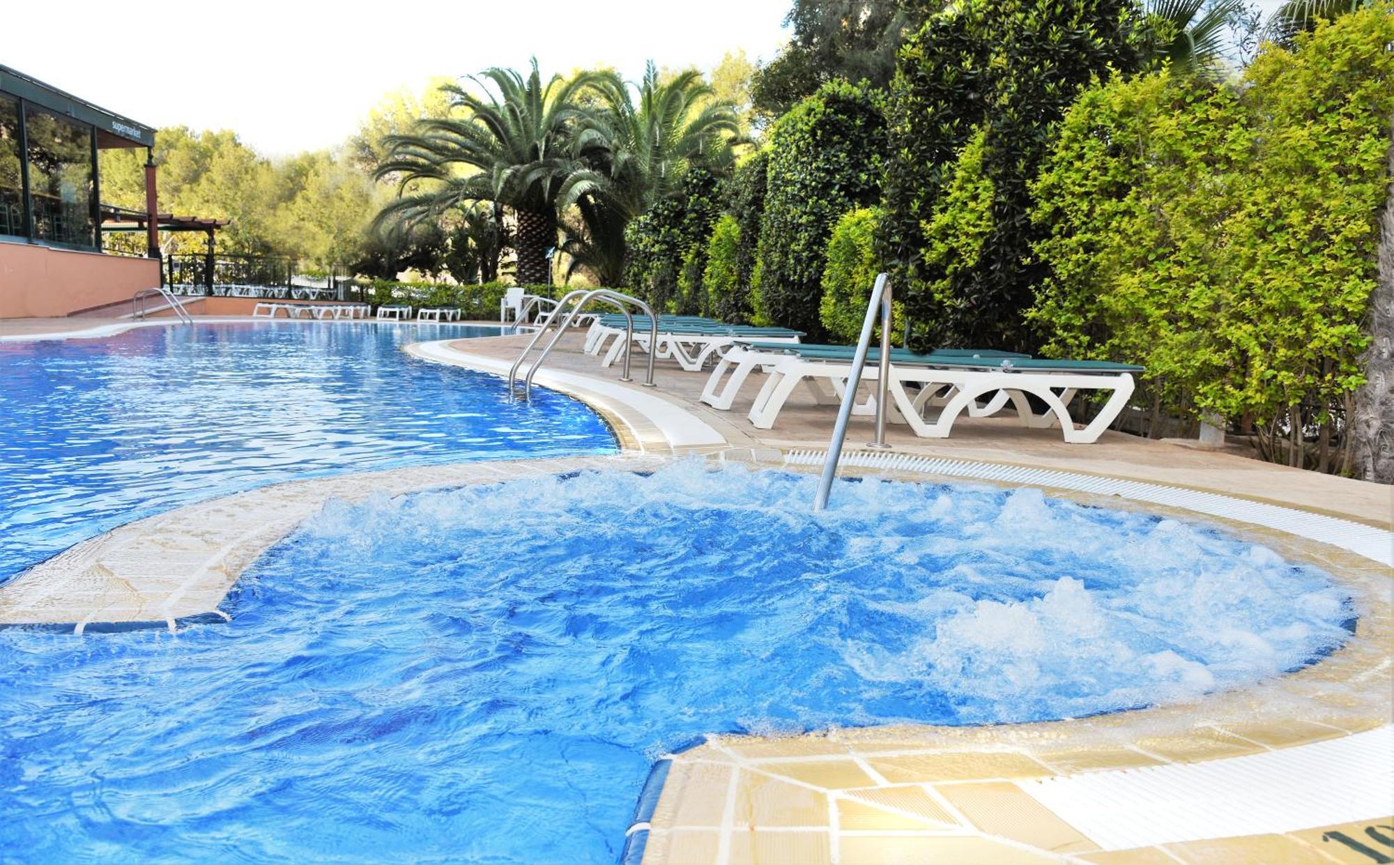 Aparthotel Sunclub Салоу Экстерьер фото