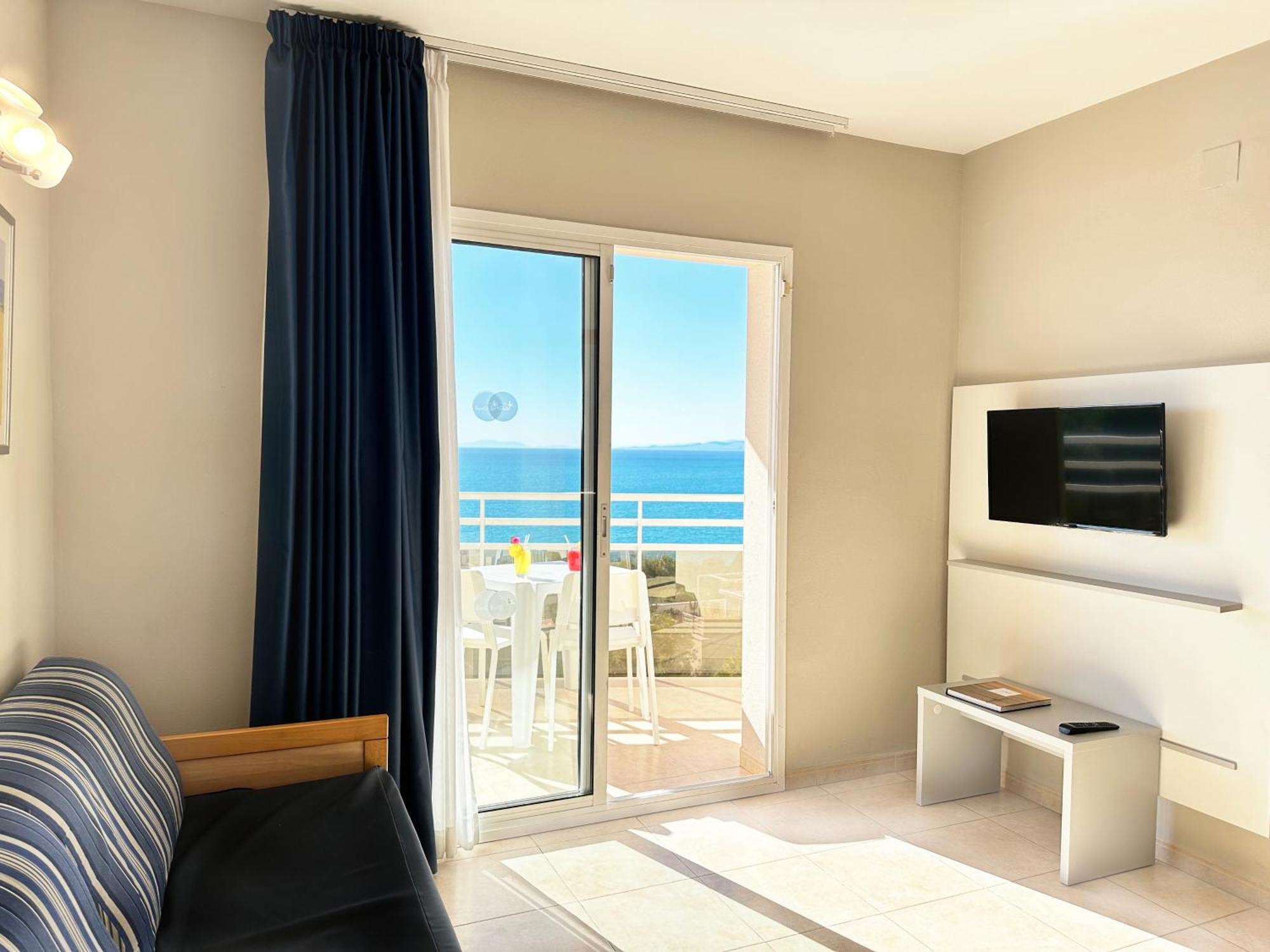 Aparthotel Sunclub Салоу Экстерьер фото