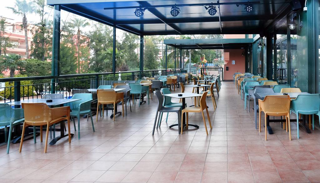 Aparthotel Sunclub Салоу Экстерьер фото